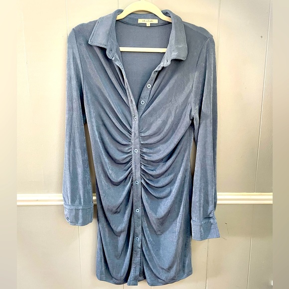 Dresses & Skirts - Button up shirt dress